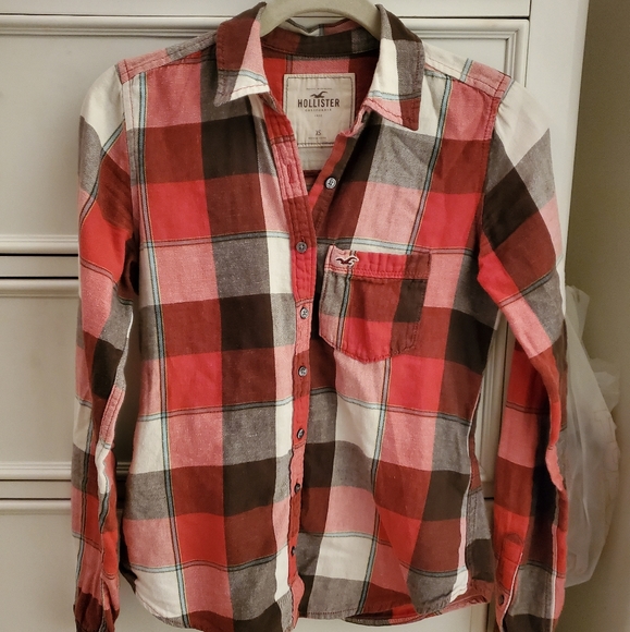Hollister Button Up Shirt - Picture 3 of 7
